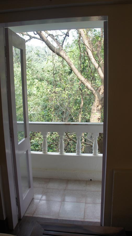 Velvet County Resort & Spa Lonavala Extérieur photo
